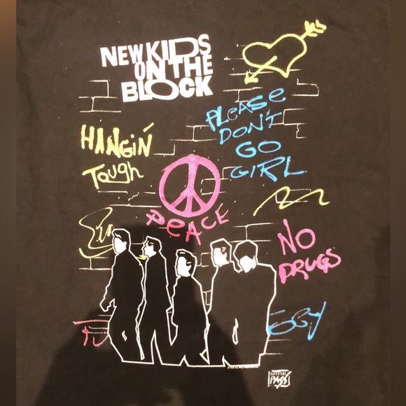 Vintage New Kids on the Block NKOTB Rare Backstage Pass Concert Tee, 1989 - Picture 4 of 9